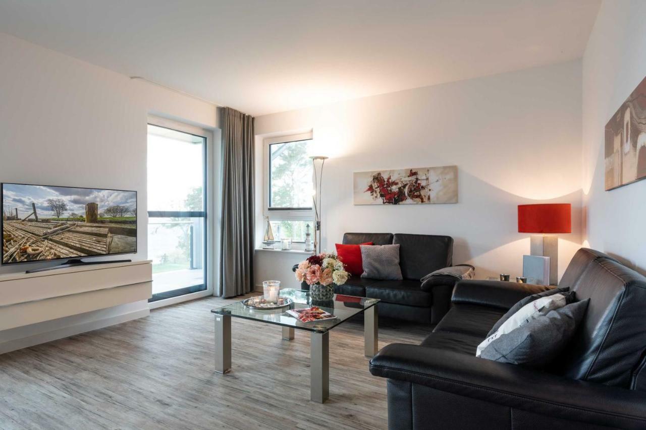 Appartement "Opal" Mit Penthouseflair - Oase Am Haff Garz  Exterior photo